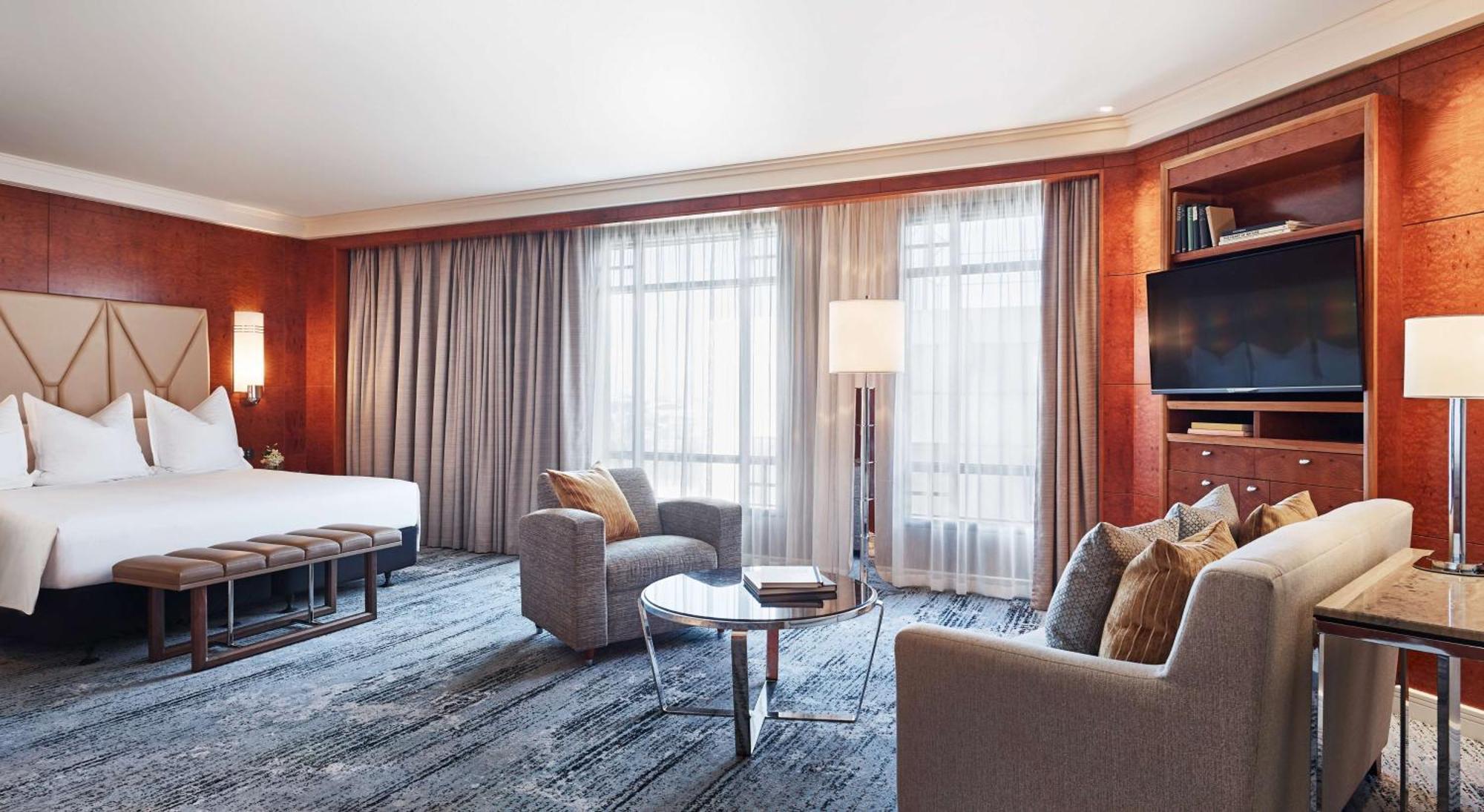 מלון Park Hyatt מלבורן מראה חיצוני תמונה A suite at the Conrad London St. George's Wharf